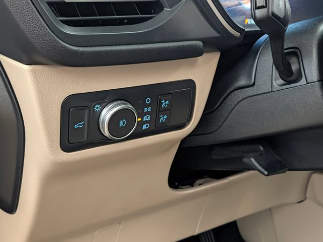 Certified 2022 Ford Escape SEL w/ Technology Package AWD/4WD image 10