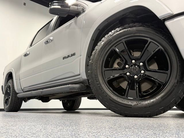 Used 2022 RAM 1500 Laramie AWD/4WD image 3