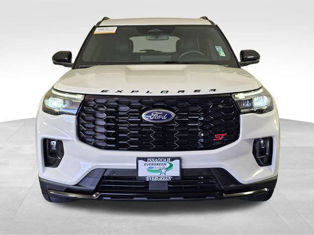 Certified 2025 Ford Explorer ST AWD/4WD image 2