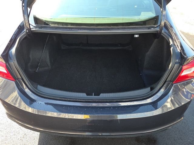 Used 2023 Chevrolet Malibu LT image 13