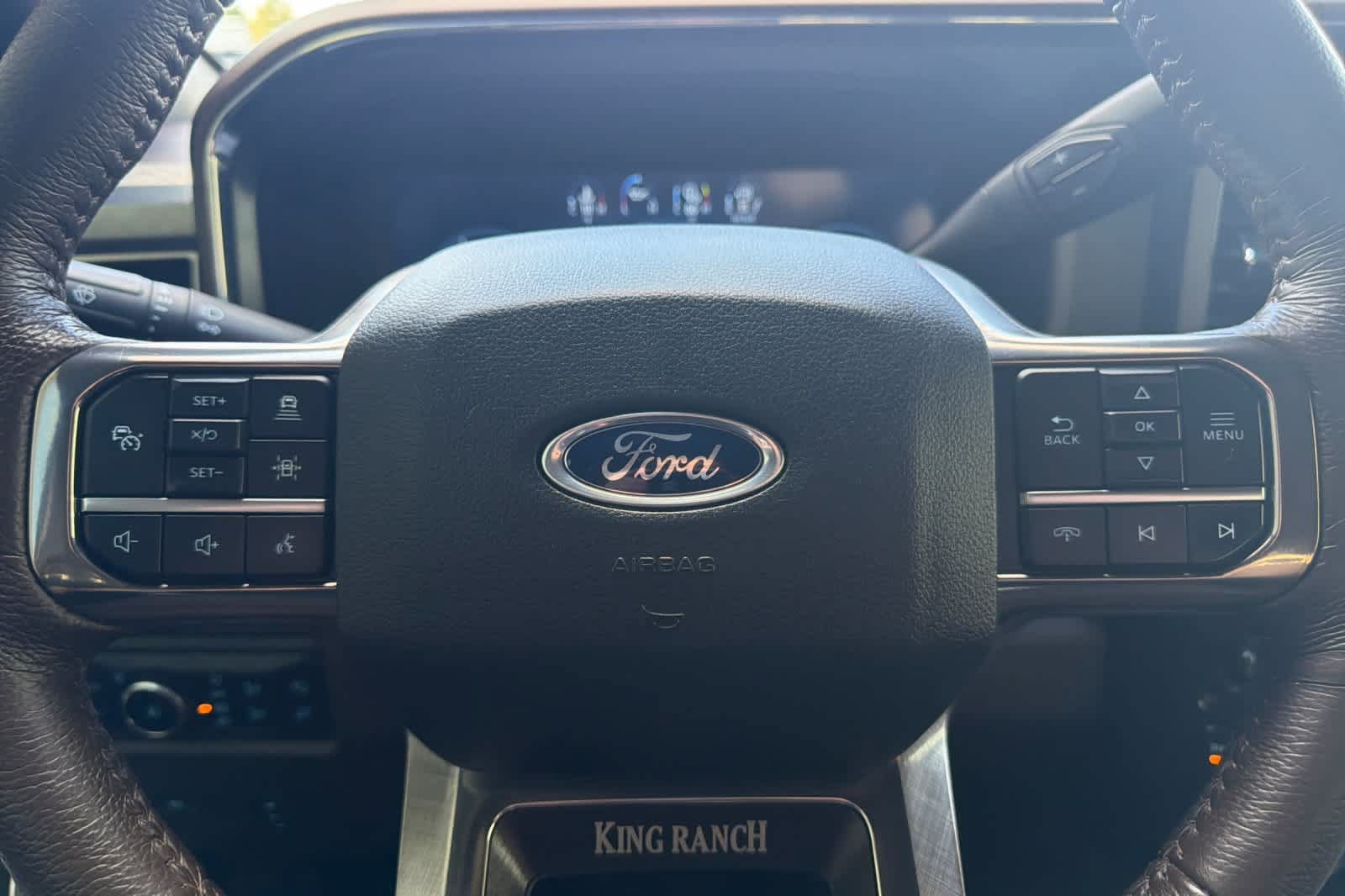 Certified 2025 Ford F350 King Ranch AWD/4WD image 23