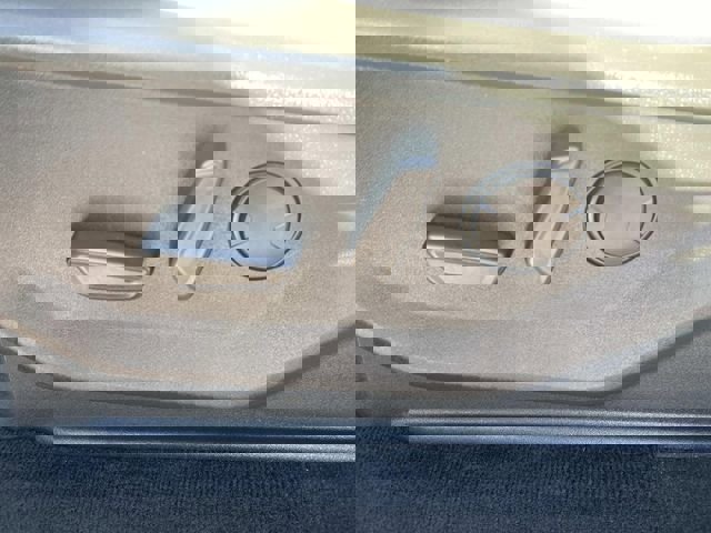 Certified 2025 Ford Expedition Active image 20