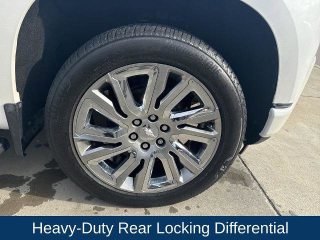 Used 2019 Chevrolet Silverado 1500 High Country w/ High Country Premium Package image 9