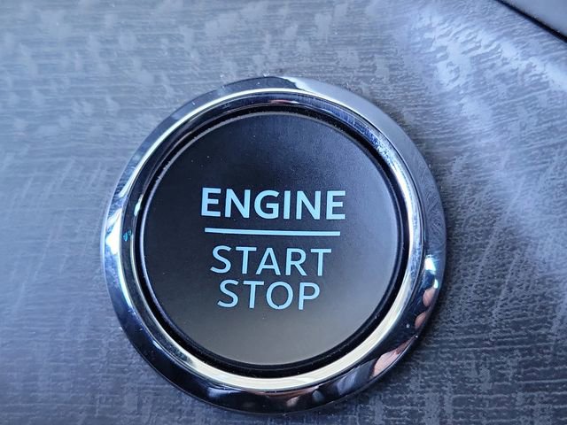 Certified 2025 Ford Explorer Platinum image 12