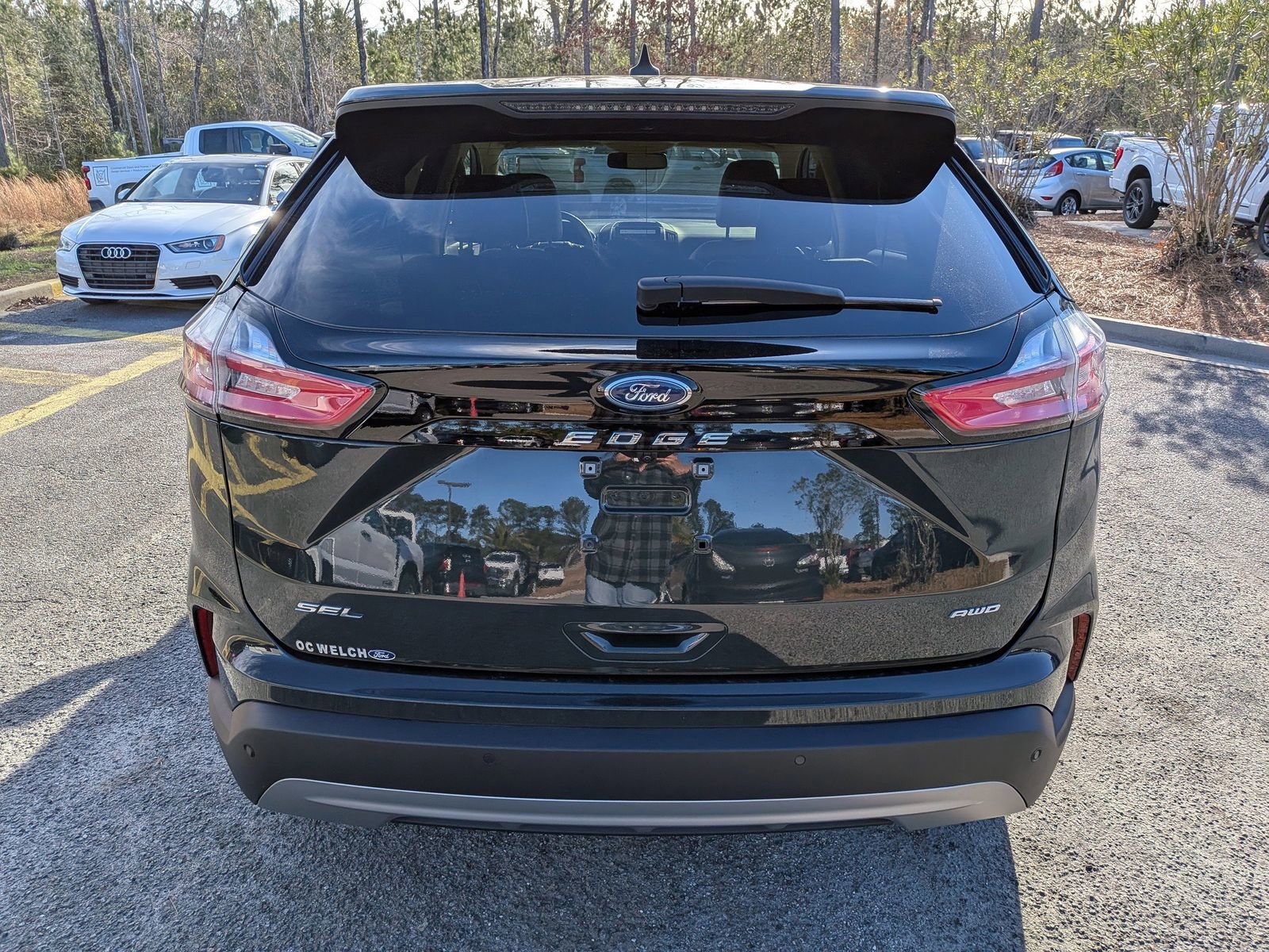 Certified 2024 Ford Edge SEL w/ Convenience Package image 4