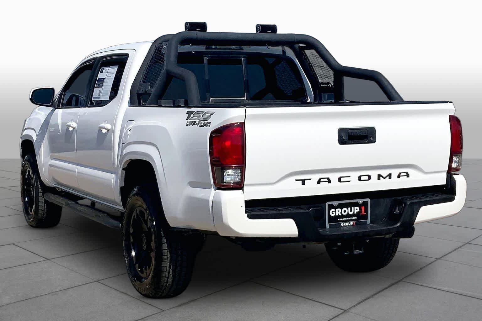 Used 2021 Toyota Tacoma SR w/ SR Convenience Package RWD image 12