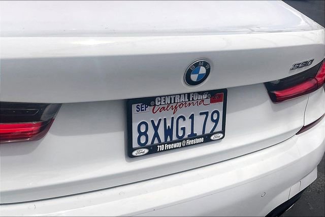Used 2020 BMW 330i Sedan w/ M Sport Package RWD image 8
