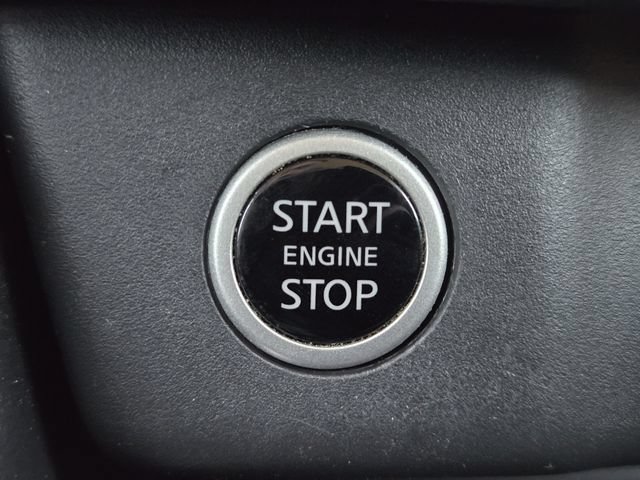 Used 2021 Nissan Rogue SV FWD image 20