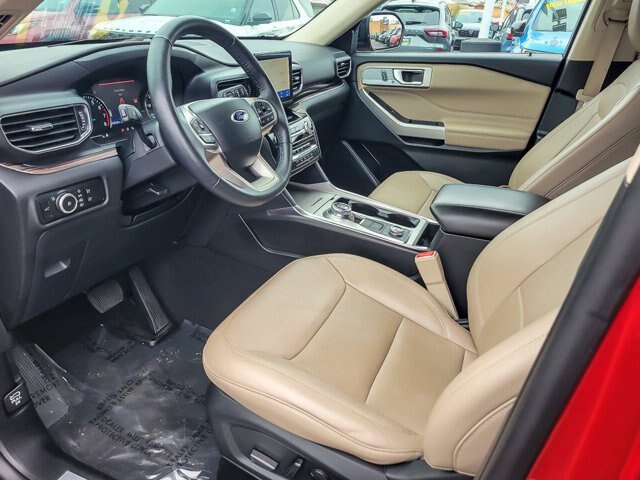Certified 2024 Ford Explorer Limited AWD/4WD image 14