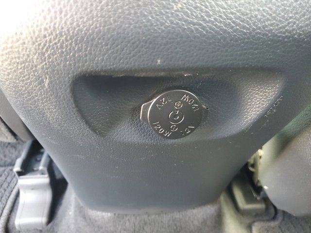 Used 2018 Hyundai Santa Fe SE Ultimate w/ SE Ultimate Tech Package 03 image 18