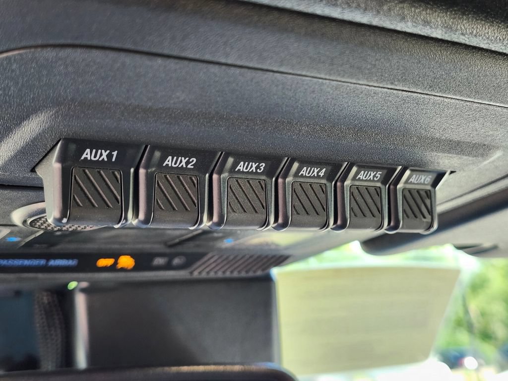 Certified 2024 Ford Bronco Wildtrak AWD/4WD image 25