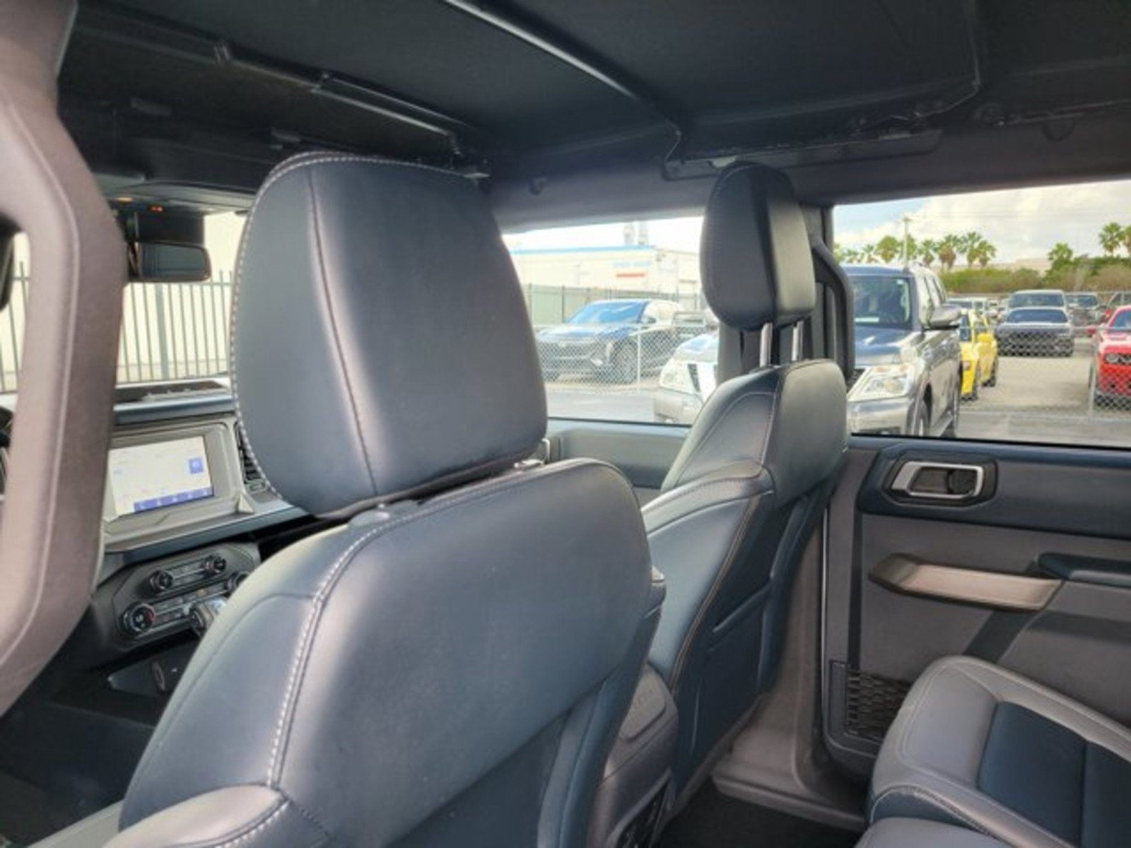 Certified 2023 Ford Bronco Outer Banks AWD/4WD image 27