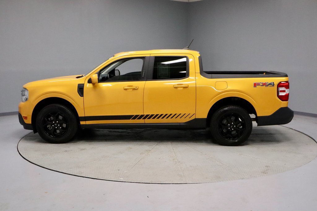 Certified 2022 Ford Maverick Lariat w/ Lariat Luxury Package image 2