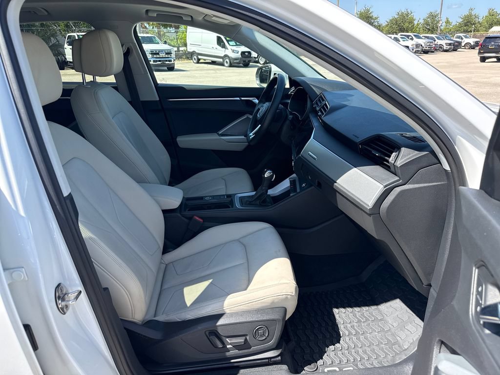 Used 2021 Audi Q3 2.0T Premium AWD/4WD image 24