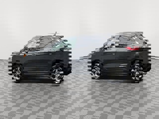 Certified 2024 Ford Edge SEL w/ Convenience Package image 2