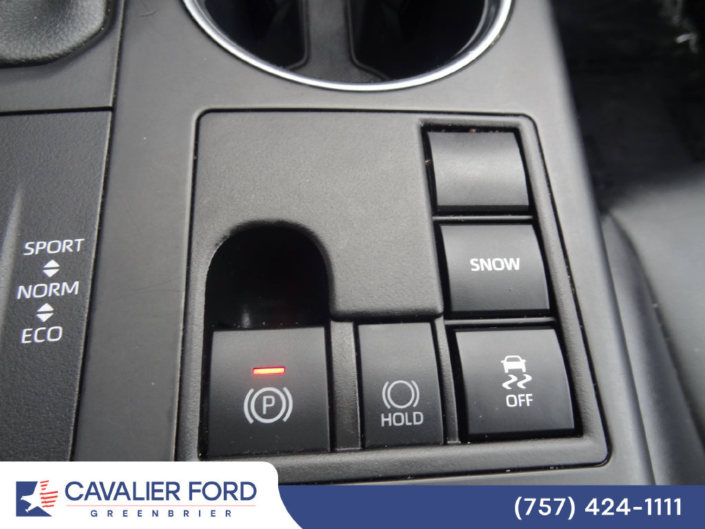 Used 2023 Toyota Highlander XLE FWD image 36