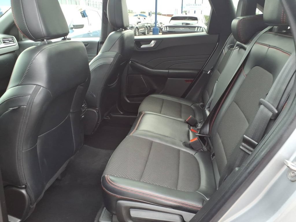 Certified 2023 Ford Escape ST-Line w/ Tech Pack #1 AWD/4WD image 11