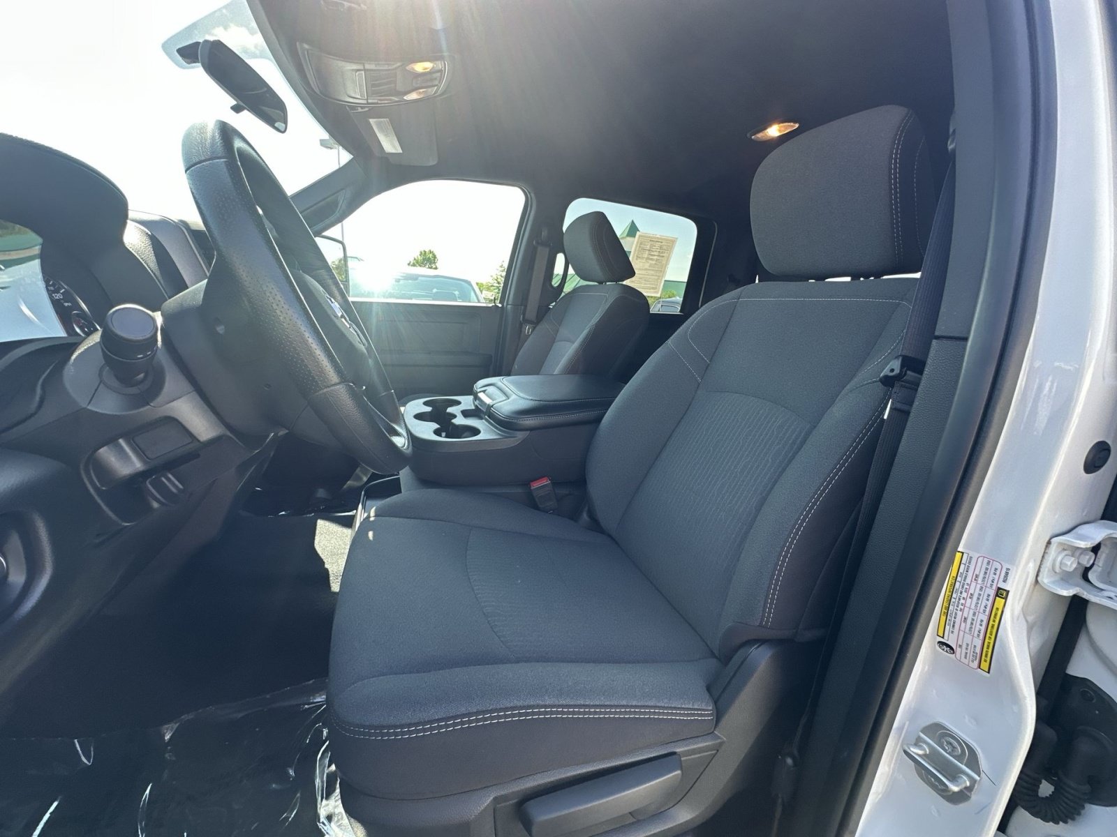 Used 2024 RAM 2500 Tradesman w/ Chrome Appearance Group AWD/4WD image 21
