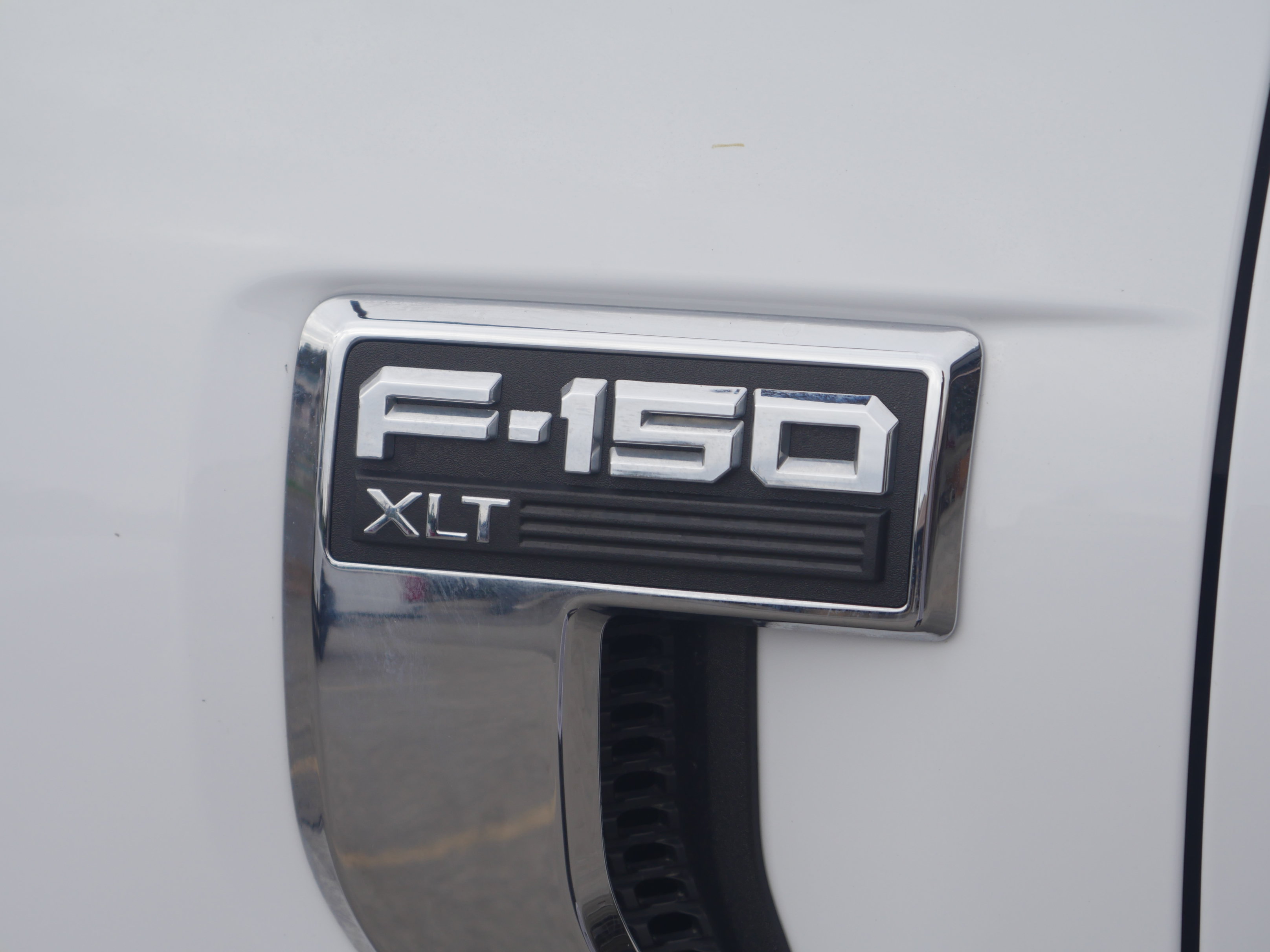 Certified 2022 Ford F150 XLT w/ XTR Package AWD/4WD image 14