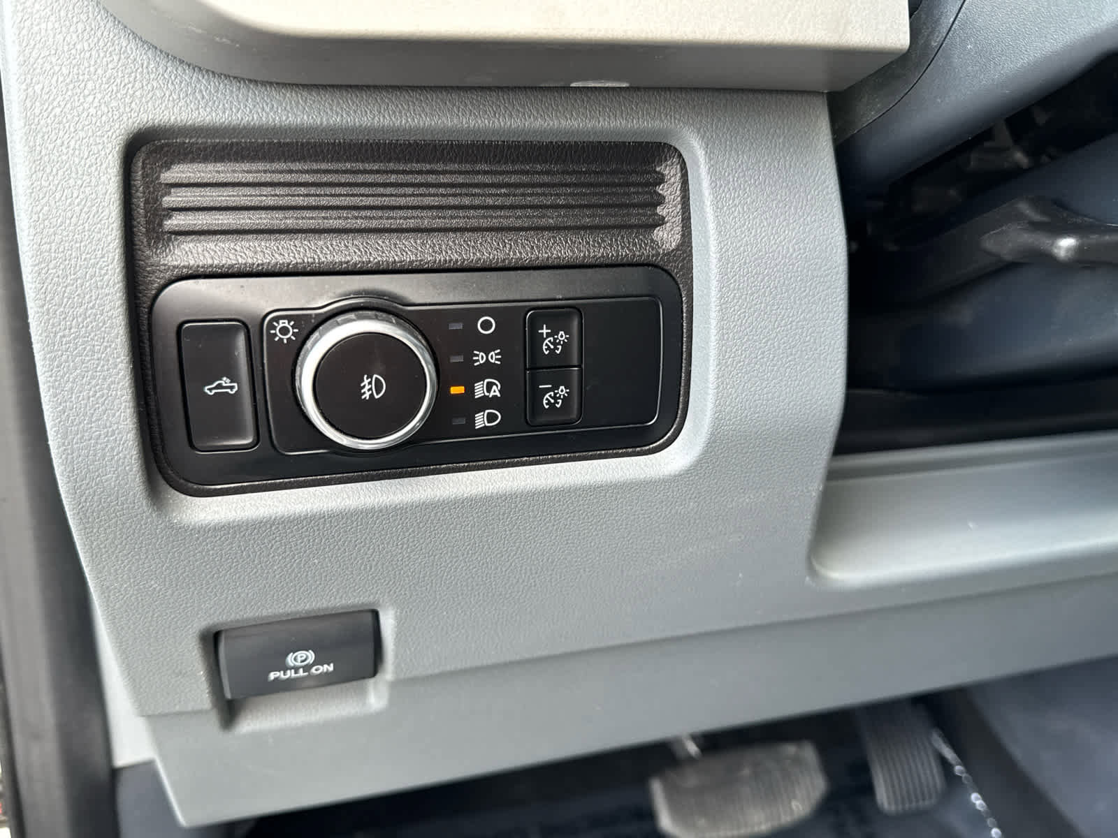 Certified 2024 Ford F250 XLT AWD/4WD image 26