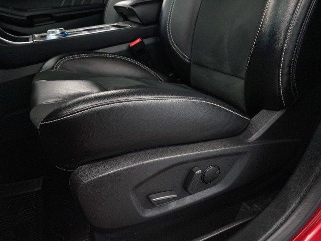 Certified 2022 Ford Edge ST w/ Cargo Accessory Package AWD/4WD image 16