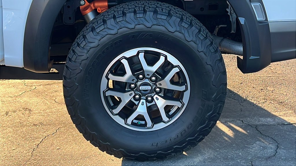 Certified 2022 Ford F150 Raptor w/ Equipment Group 801A High AWD/4WD image 6