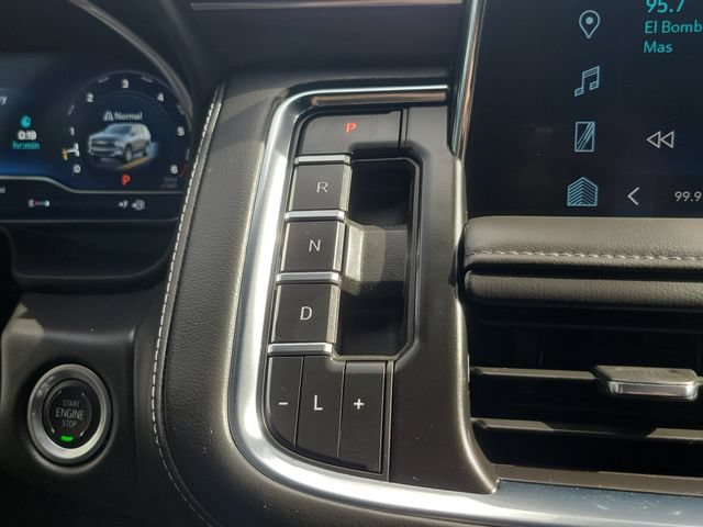 Used 2024 Chevrolet Suburban LT w/ LT Signature Package RWD image 30