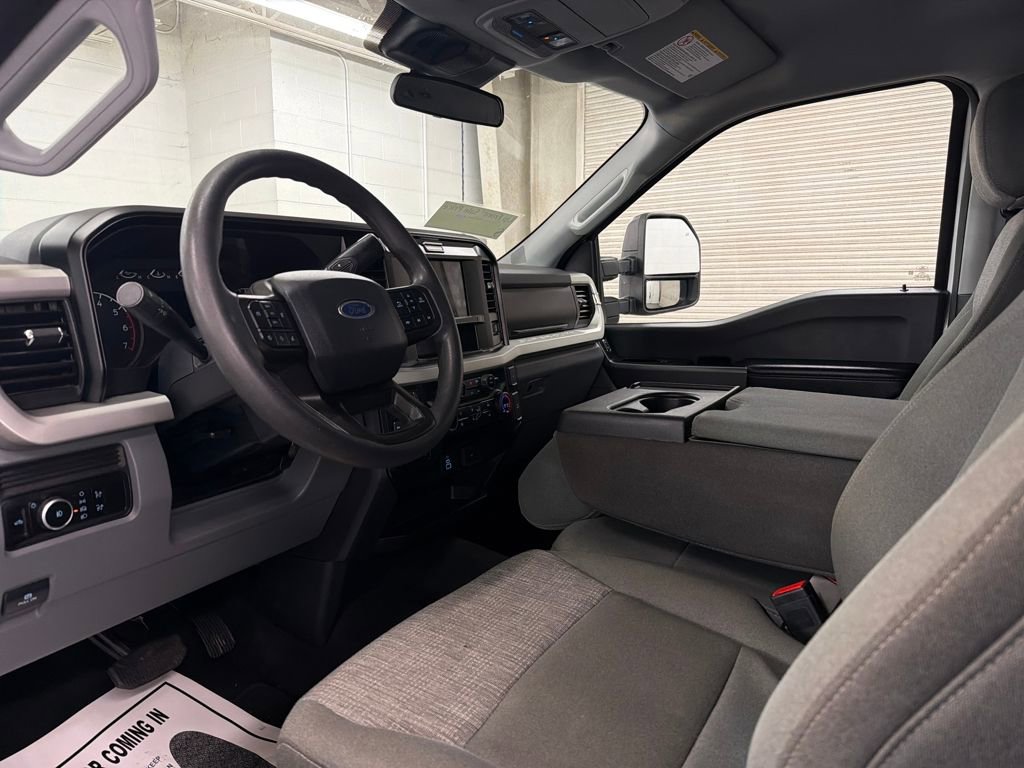 Certified 2025 Ford F250 XLT image 6
