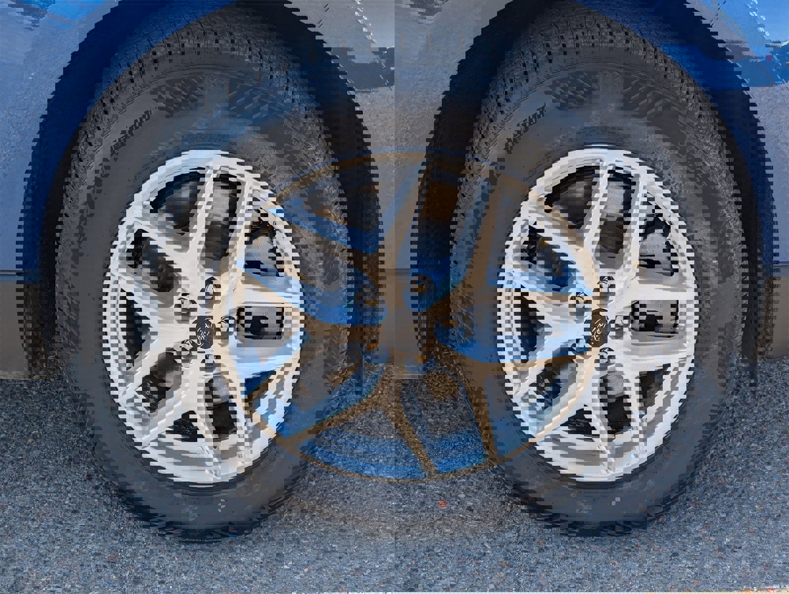 Certified 2024 Ford Edge SEL image 10