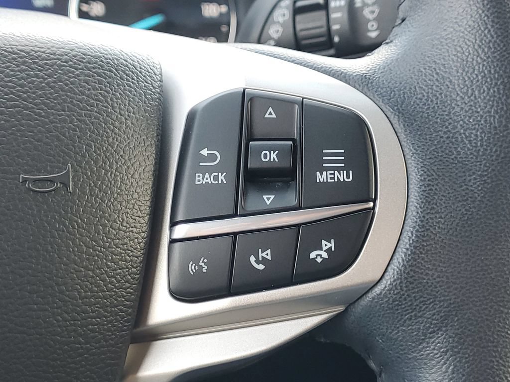 Certified 2024 Ford Explorer XLT w/ Equipment Group 202A AWD/4WD image 25