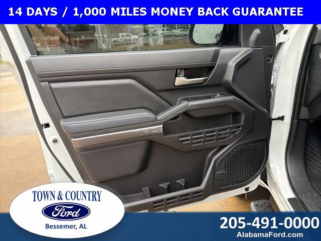 Used 2024 Toyota Tacoma TRD Sport w/ TRD Sport Upgrade Package image 14