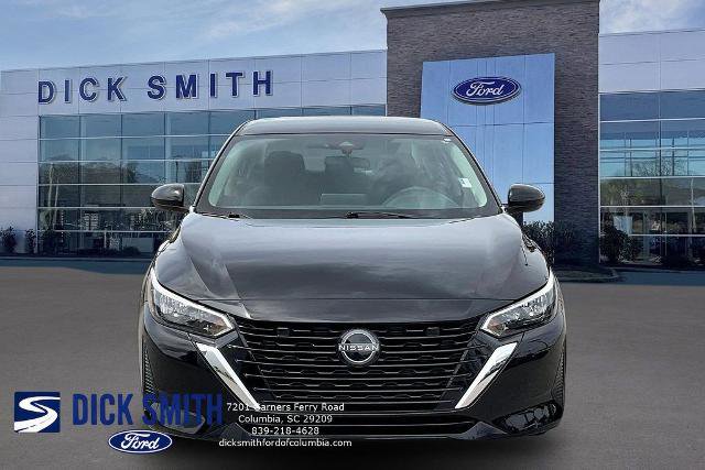 Used 2025 Nissan Sentra SV FWD image 2