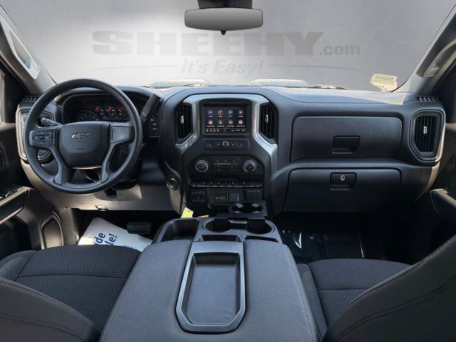 Used 2026 Chevrolet Silverado 1500 Custom Trail Boss AWD/4WD image 3