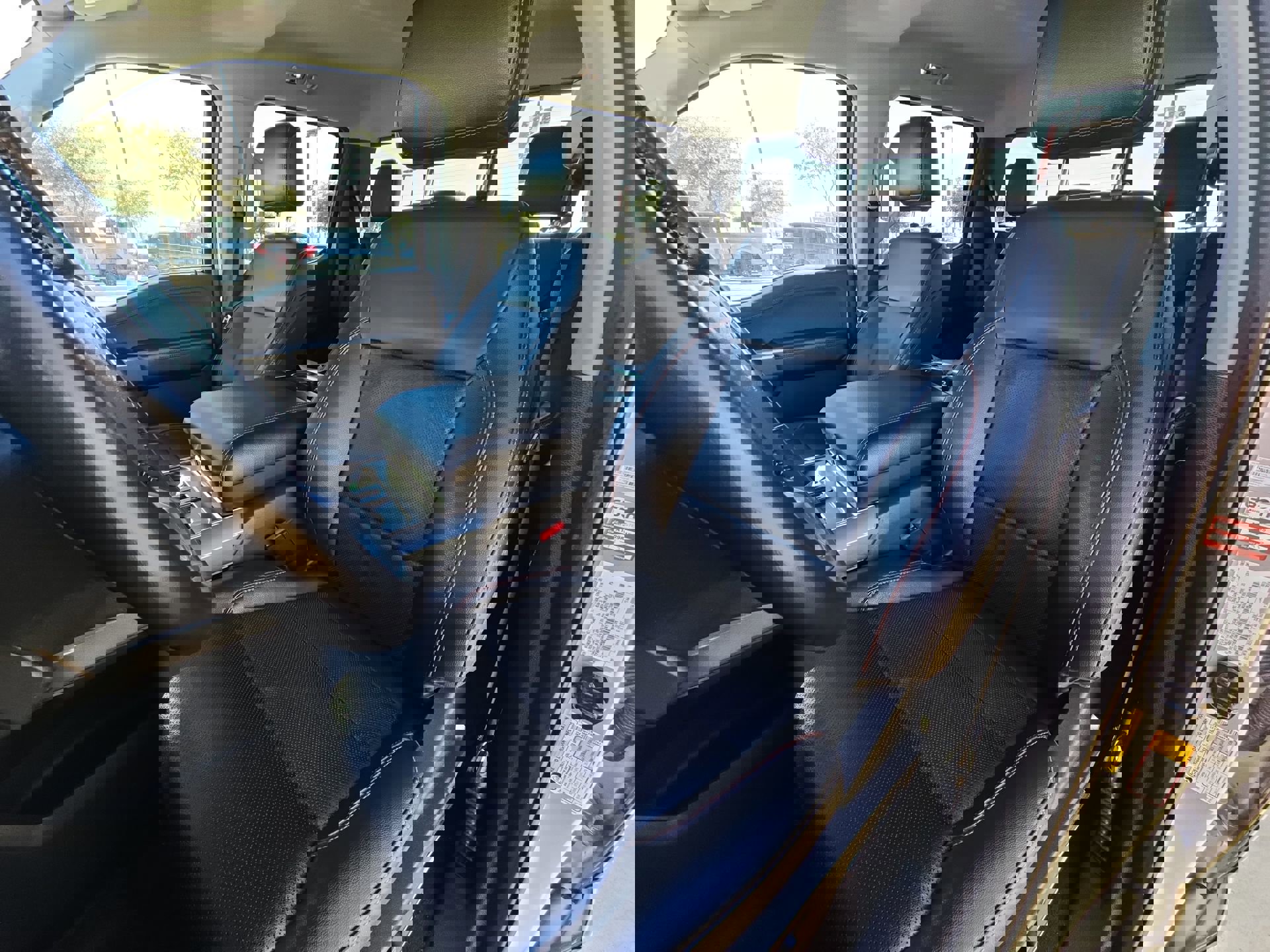 Certified 2022 Ford F150 Lariat w/ Max Trailer Tow Package image 11