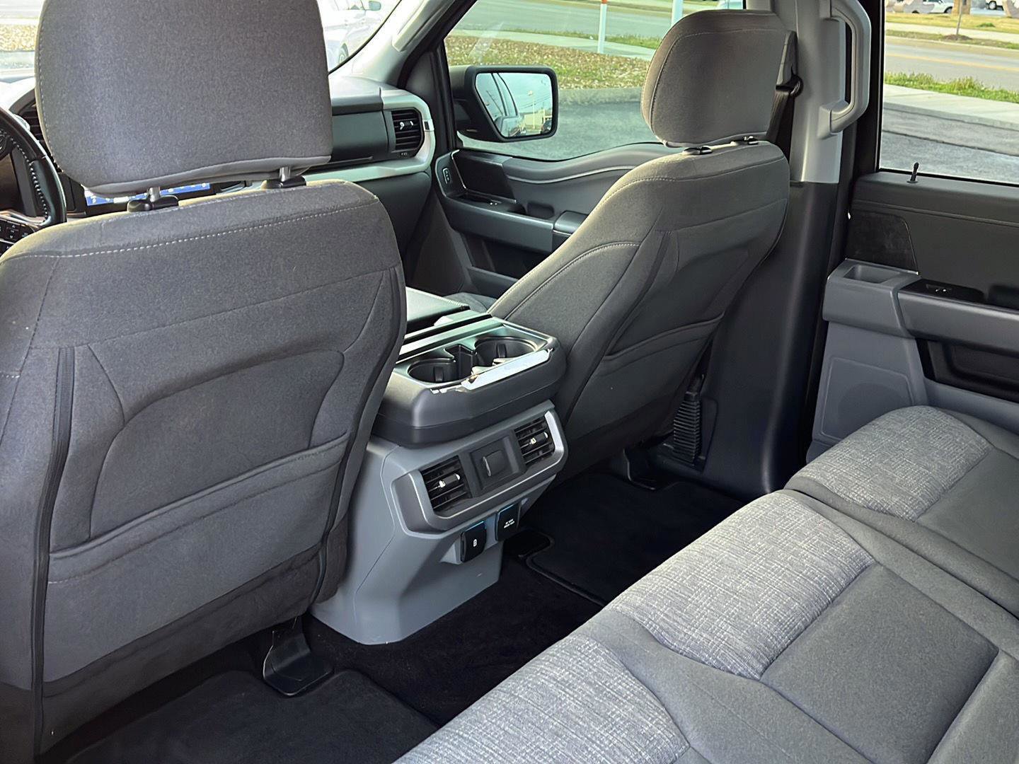 Certified 2021 Ford F150 XLT w/ Equipment Group 302A High image 40