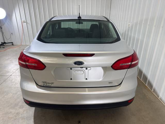 Certified 2017 Ford Focus SE image 3