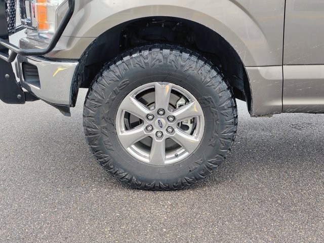 Certified 2018 Ford F150 XLT w/ Equipment Group 302A Luxury AWD/4WD image 9