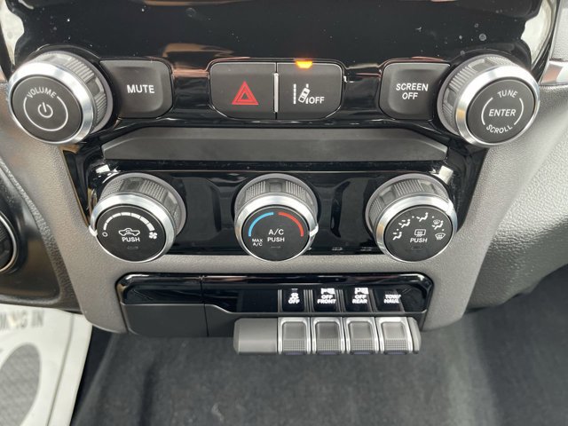 Used 2025 RAM 1500 Big Horn AWD/4WD image 11