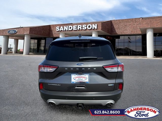 Certified 2020 Ford Escape Titanium w/ Titanium Premium Package 2.0 AWD/4WD image 4