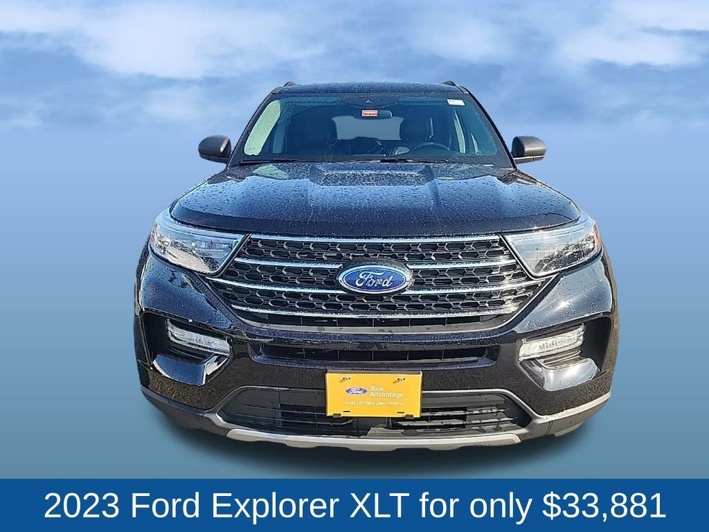 Certified 2023 Ford Explorer XLT w/ Equipment Group 202A AWD/4WD image 2