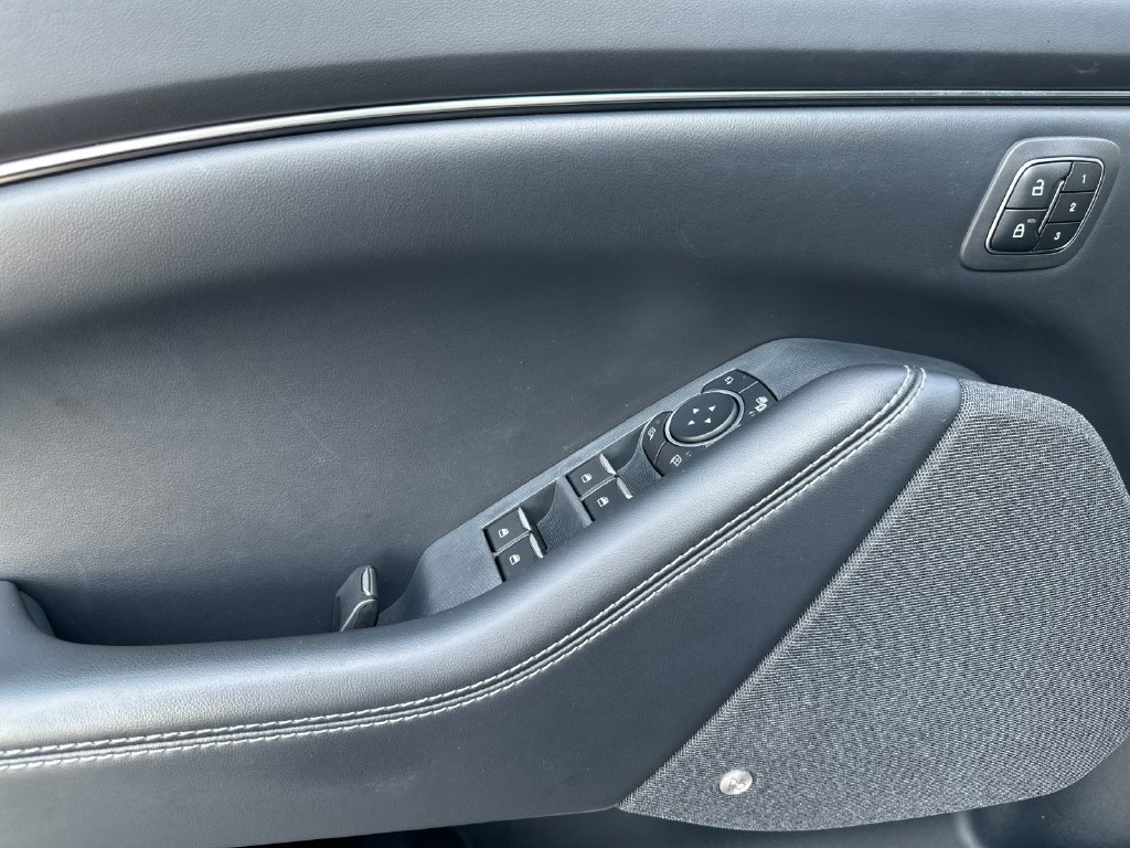 Certified 2023 Ford Mustang Mach-E Premium RWD image 10