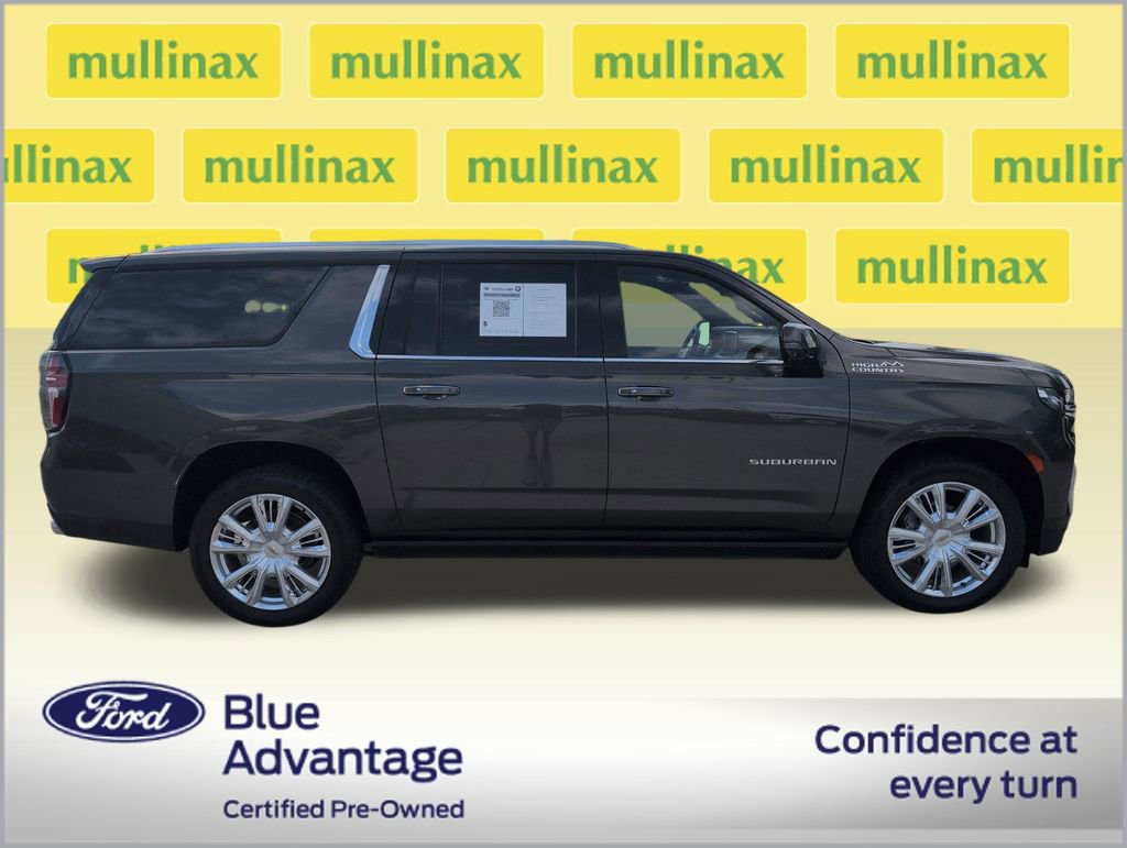 Used 2021 Chevrolet Suburban High Country w/ Premium Package AWD/4WD image 2