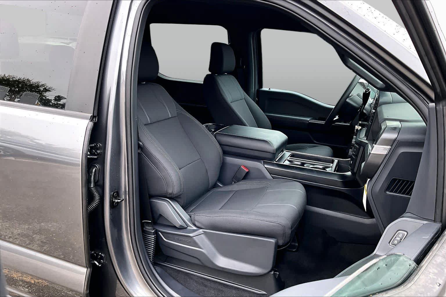 Certified 2026 Ford F150 STX w/ F-150 LOBO Package AWD/4WD image 11