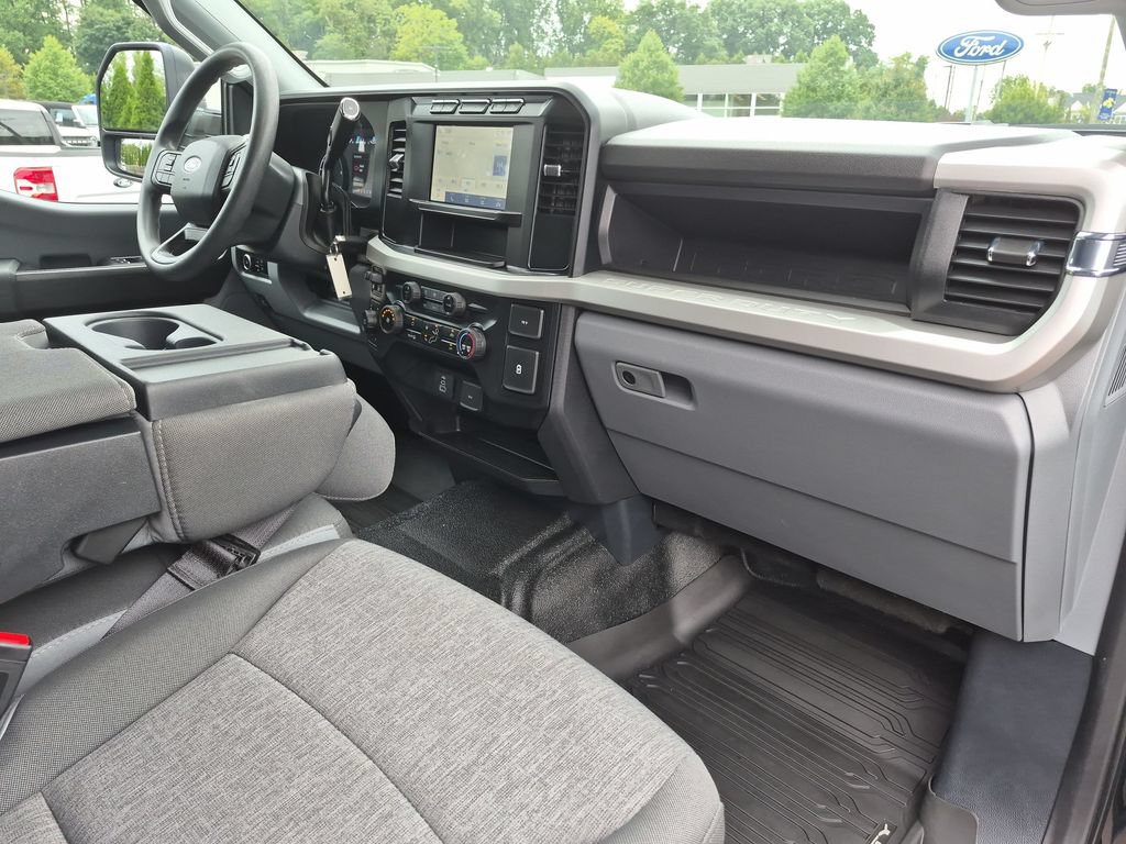 Certified 2024 Ford F350 XL w/ 360-Degree Camera Package AWD/4WD image 37