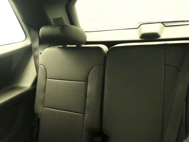 Used 2023 Chevrolet Traverse LT w/ LPO, Floor Liner Package image 13