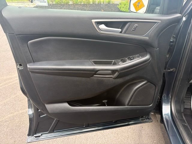Certified 2023 Ford Edge SEL w/ Convenience Package AWD/4WD image 12