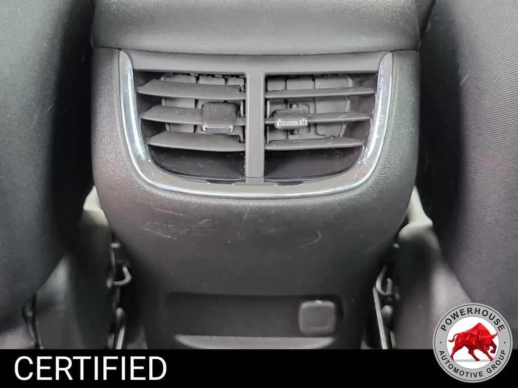 Used 2025 Chevrolet Malibu LT FWD image 16