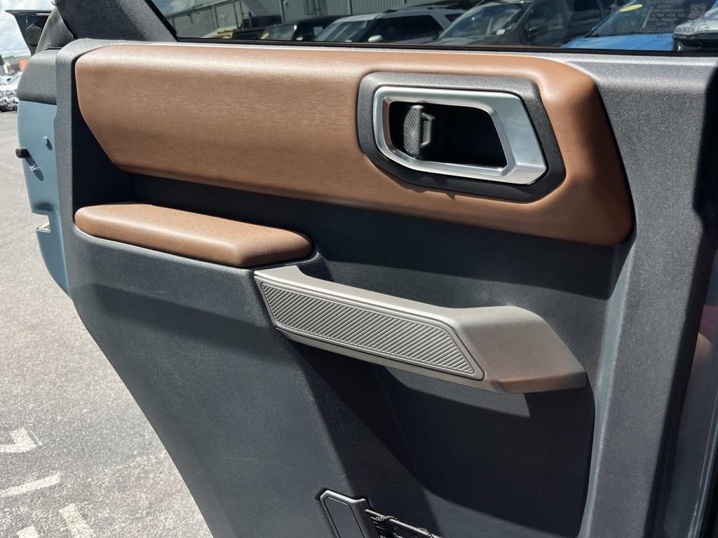 Certified 2023 Ford Bronco Outer Banks AWD/4WD image 21