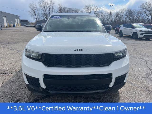 Used 2024 Jeep Grand Cherokee L Altitude AWD/4WD image 4