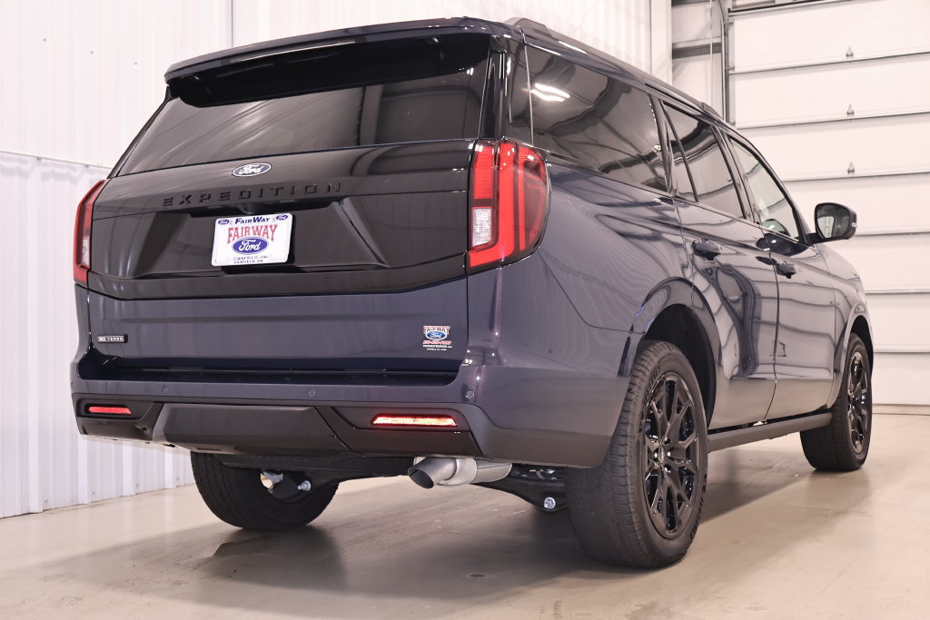 Certified 2027 Ford Expedition Platinum AWD/4WD image 10